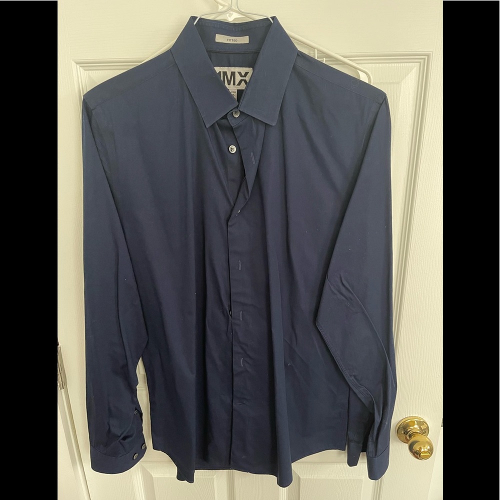 Express fitted button up